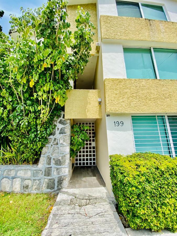 Apartamento Calido Y Moderno En La Entrada De La Zona Hotelera 칸쿤 외부 사진